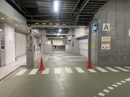 大阪証券取引所ビル（本館）駐車場｜駐車場予約・時間貸し駐車場の検索