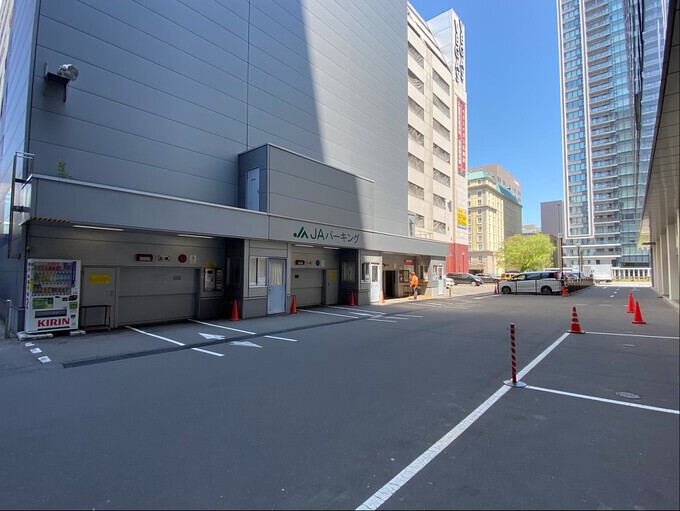〒065-0021 北海道札幌市東区北２１条東７丁目２ 駐車場　限定1台 クロスホテル札幌駐車場｜駐車場予約・時間貸し駐車場の検索ならNPD